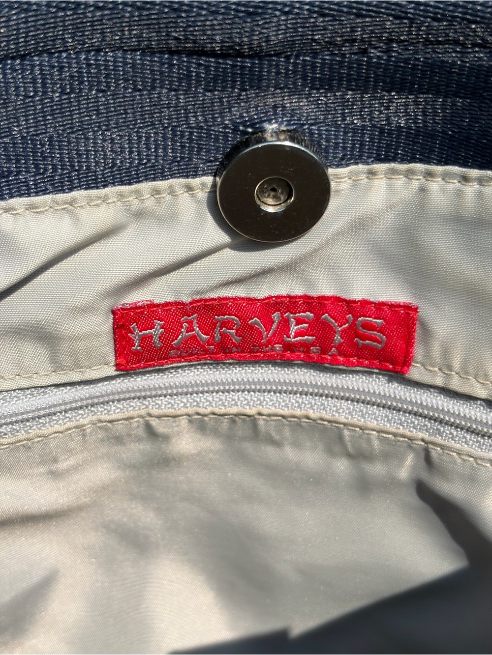 Vintage Harvey’s “The Original Detroit” Seatbelt Bag Small Tote Navy - Picture 6 of 15